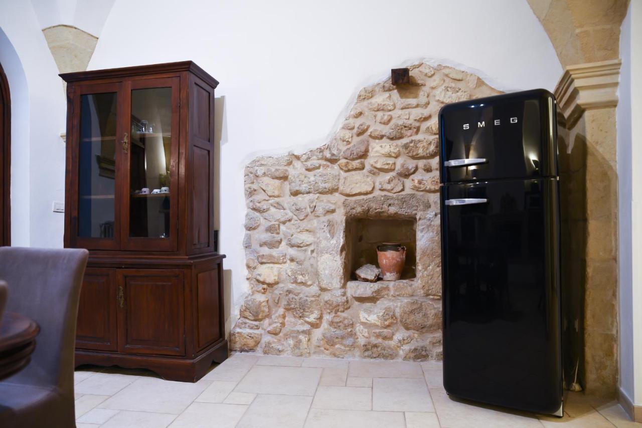 Milestone Inn Lecce Exterior foto