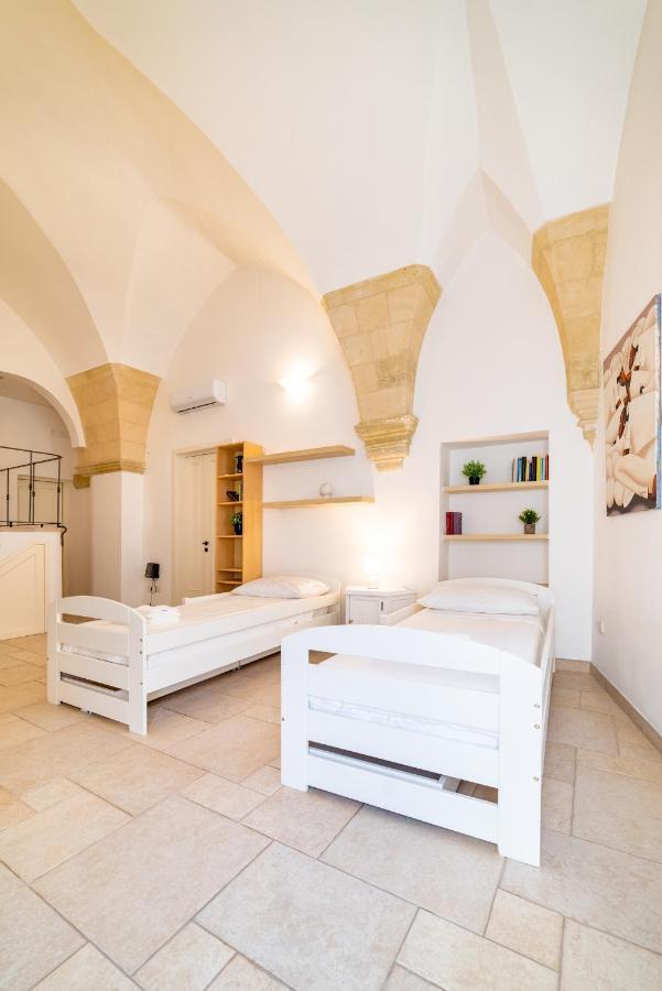 Milestone Inn Lecce Exterior foto